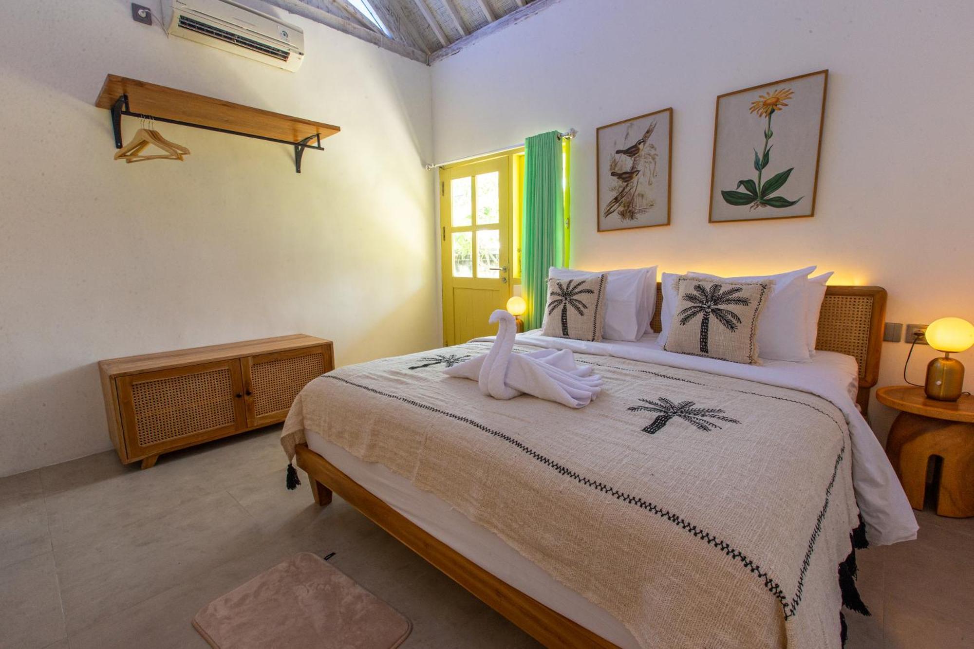 La Roja Bungalows Batununggul 외부 사진