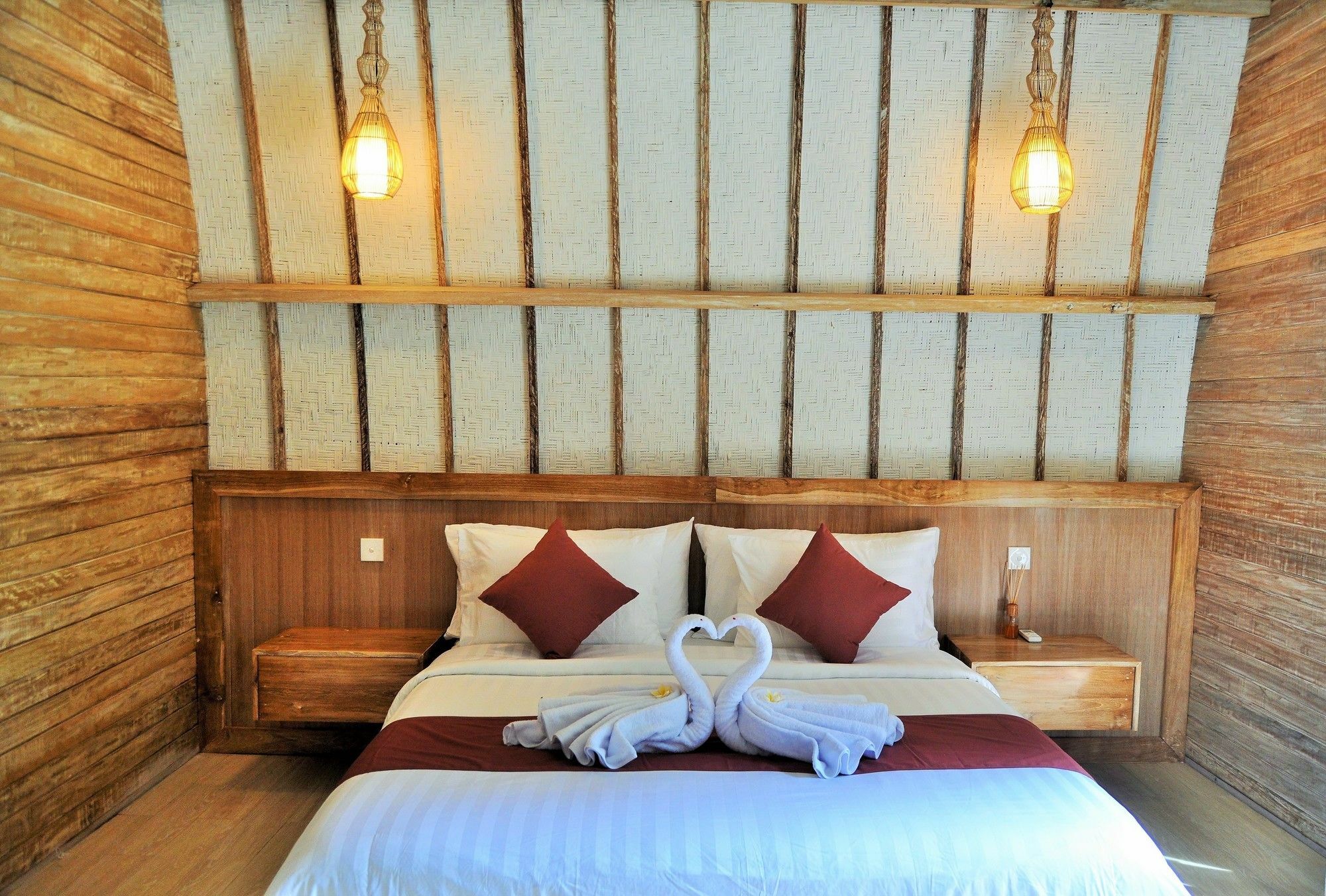 La Roja Bungalows Batununggul 외부 사진