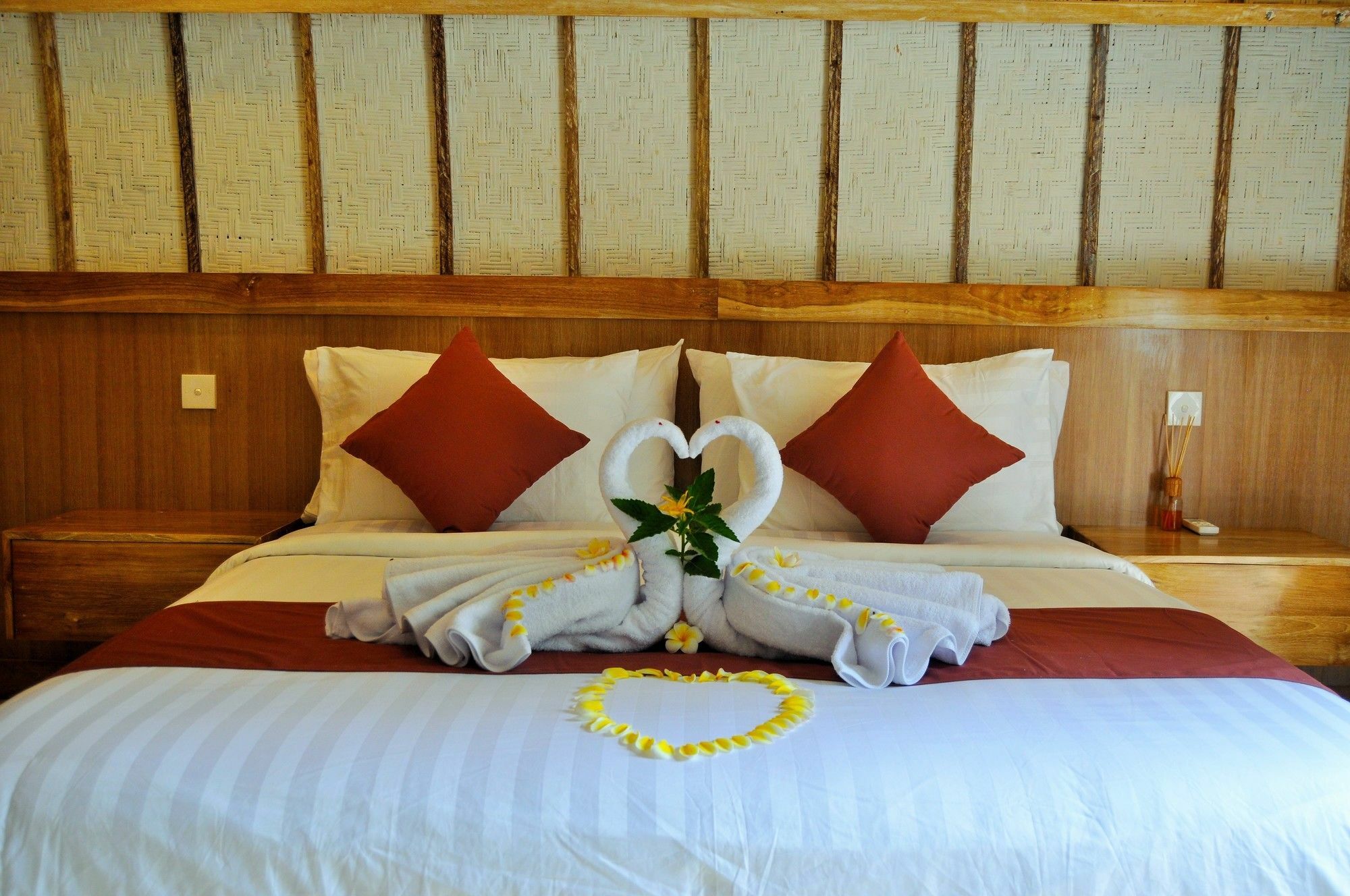 La Roja Bungalows Batununggul 외부 사진